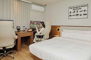 Aank Hotel Yeongdengpo branch