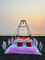 sea royal rooms and cafe