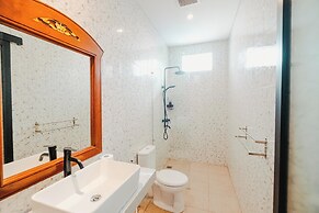 Turtle Shelter Guest House