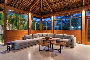 Alea Estate by Villa Finder