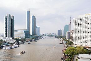 Krungthep Wing Apartment