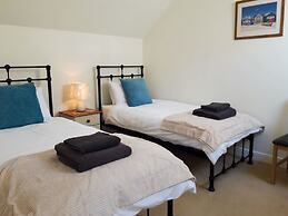 Host Stay Old Dairy Court