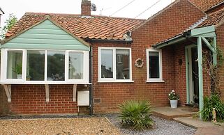 Host Stay The Mousetrap