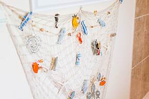 Host Stay Two Hoots Chalet