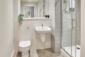 Host Stay Mariposa Waterloo