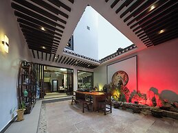 Qixin Xianting Hotel