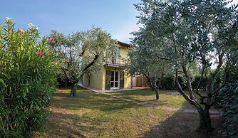 Wonderful Villa on the Garda Lake With Private Garden