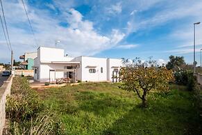Sunshine Escape Villa In Porto Cesareo