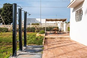 Sunshine Escape Villa In Porto Cesareo