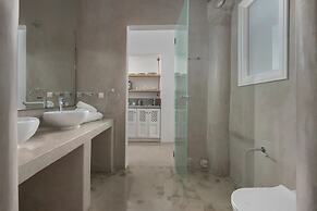 Hommage Suites With Caldera View & Hot tub