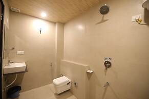 Hotel Vrajraj Palace