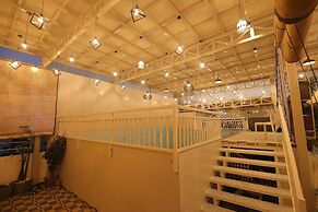 Hotel Vrajraj Palace