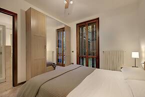 Lovely Flat With Shared Pool and Amazing Lake View