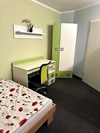 Large Apartment for 3-11 Guests in the Halle Leipzig Area