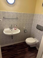 Large Apartment for 3-11 Guests in the Halle Leipzig Area