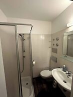 Large Apartment for 3-10 People Near Halle and Leipzig