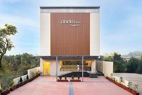 Clarks Inn Suites Agra