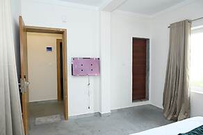 Saroja Villa by Monarch Stays