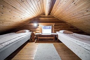 Mökit & Camping Peurasuvanto