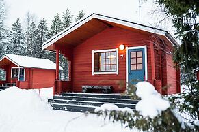 Mökit & Camping Peurasuvanto