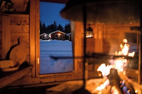 Mökit & Camping Peurasuvanto