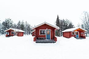 Mökit & Camping Peurasuvanto