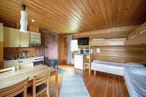 Mökit & Camping Peurasuvanto