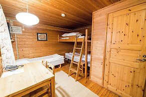 Mökit & Camping Peurasuvanto