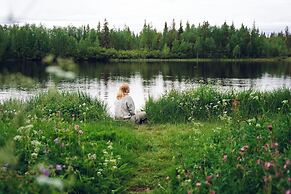 Mökit & Camping Peurasuvanto