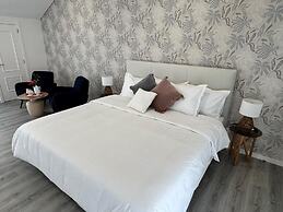 Bella Casa Bed & Breakfast