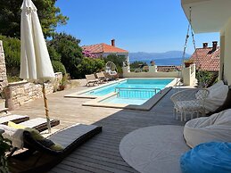 Eco Apartments Sunshine with heated pool