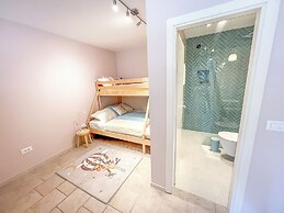 Eco Apartments Sunshine with heated pool