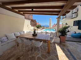 Eco Apartments Sunshine with heated pool