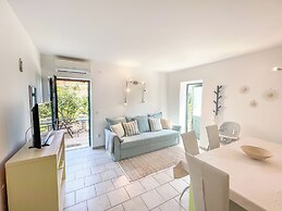 Eco Apartments Sunshine with heated pool