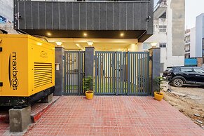 Lime Tree Luxury 2BHK Service Apartments