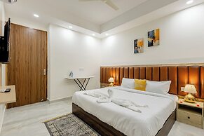 Lime Tree Luxury 2BHK Service Apartments