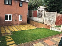 Captivating 1-bed Apartment in Hednesford