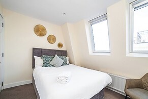 Perfect 3-Bed Flat in North London