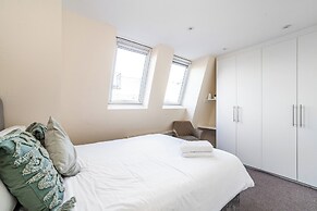 Perfect 3-Bed Flat in North London