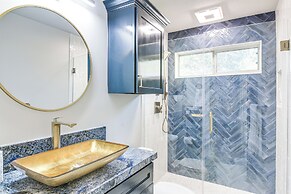 Community Pool & Courts: Missouri City Gem w/ Yard