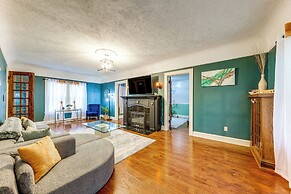 2 Mi to Dtwn: Spacious Apartment in Joliet