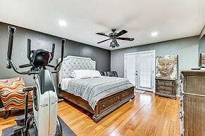 3 Mi to Downtown Mcallen: Quiet Home w/ Pool