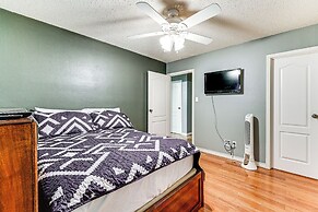 3 Mi to Downtown Mcallen: Quiet Home w/ Pool