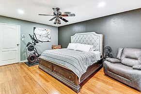 3 Mi to Downtown Mcallen: Quiet Home w/ Pool