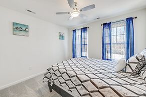 12 Mi to Dtwn Richmond: Spacious Home w/ Deck!