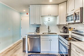 Walk to Ocean: North Myrtle Beach Condo w/ Pool