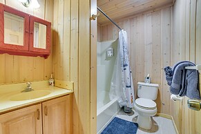 < 1 Mi to Nubs Nob Ski: Cabin w/ Sauna & Deck!