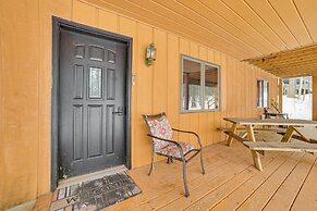 < 1 Mi to Nubs Nob Ski: Cabin w/ Sauna & Deck!