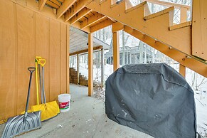 < 1 Mi to Nubs Nob Ski: Cabin w/ Sauna & Deck!