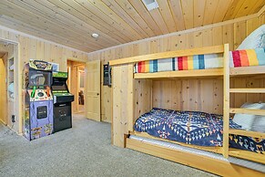< 1 Mi to Nubs Nob Ski: Cabin w/ Sauna & Deck!